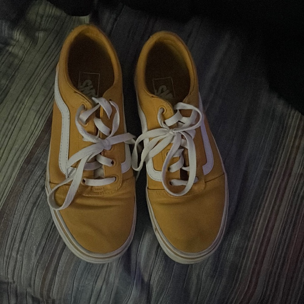 yellow and white vans, size 8